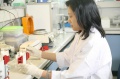 stock_photo:labs:biochem:activities:electrophoresis:electrophoresis6_l.jpg