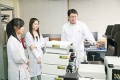 stock_photo:labs:med_chem:activities:f_spectrometer:f_spectrometer4_s.jpg