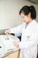 stock_photo:labs:org_synth:activities:ir_spectrometer:ir_spectrometer1_s.jpg